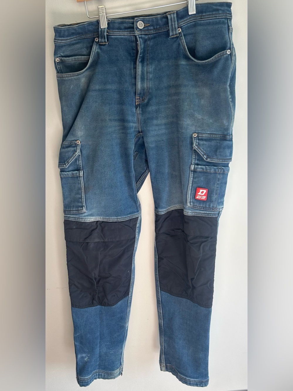 Duradrive MensBiker Moto Denim Jeans 36x30 Stretch Distressed Cargo Knee Panels